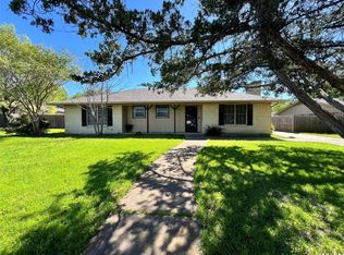 412 Haughton St, Farmersville, TX 75442
