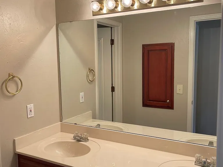 10300 Cumberland Ln — Photo 11