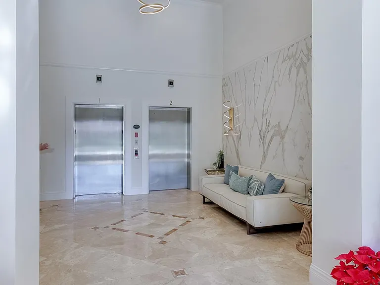 651 Okeechobee Blvd #509 — Photo 12