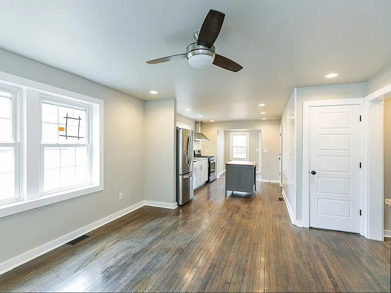 369 Preston Ave — Photo 5