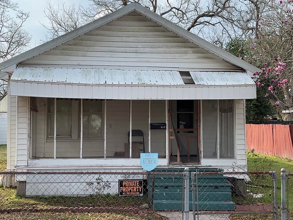 1st image of 512 S Young St