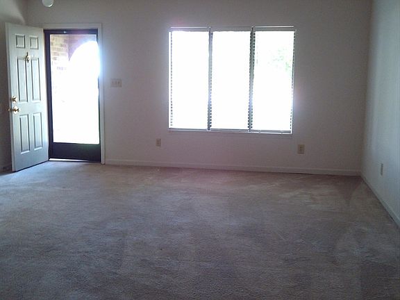 4th image of 3780 Belleau Wood Dr