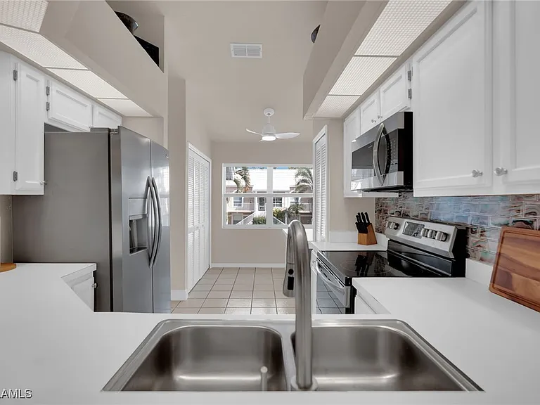 3921 Leeward Passage Ct #203 — Photo 8