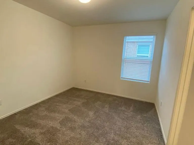 1209 Nokota Bnd — Photo 22