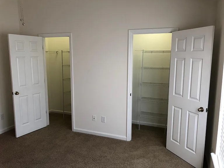 13014 Sunset Lake Dr — Photo 15