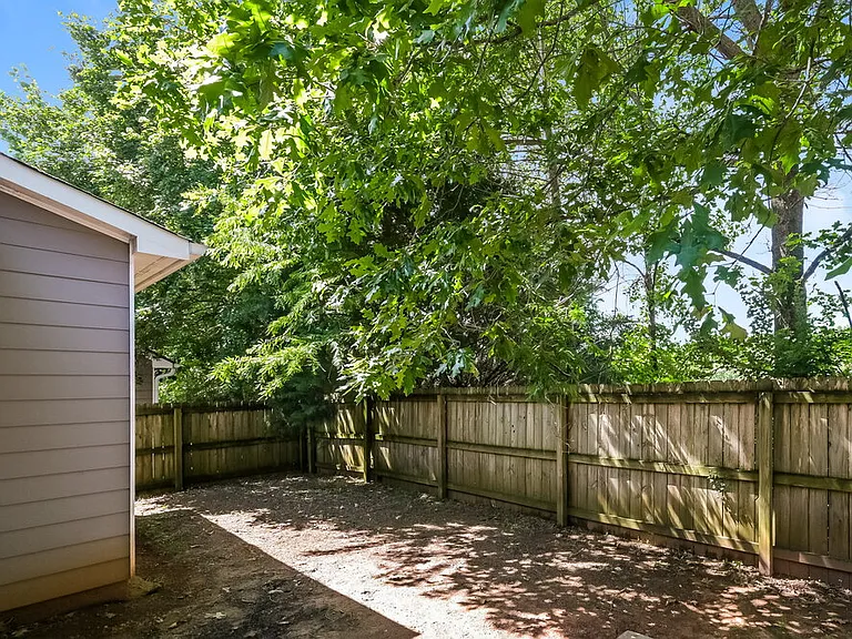 508 Reece Trl — Photo 16