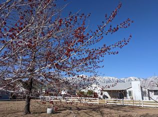 987 Dean Dr, Gardnerville, NV 89460