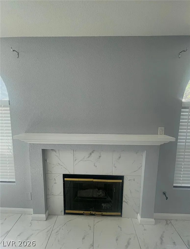 3 bed, 2.5 bath, 1541 sqft, $1,863 — Photo 3
