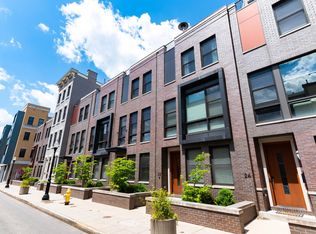 22 Mercer St, Cincinnati, OH 45202