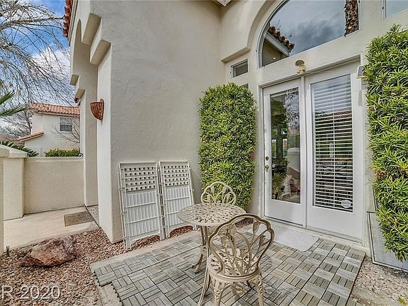 2nd image of 2808 Summer Lake Dr
