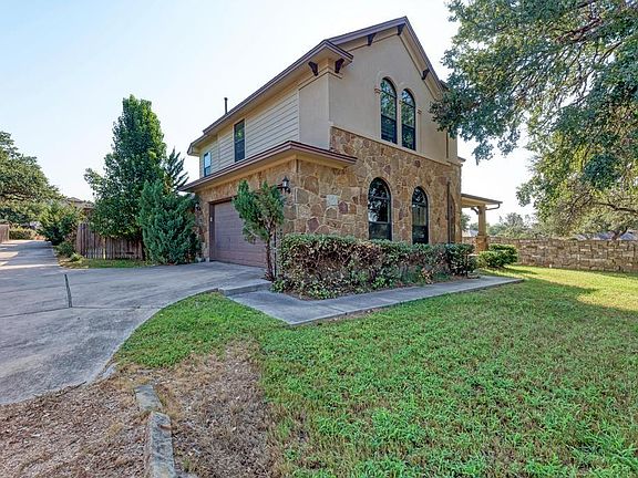 3rd image of 6805 Barstow Ct