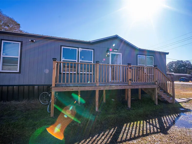 5402 Five Oaks Dr — Photo 29