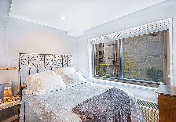 3rd image of 85 8th Ave APT 2D
