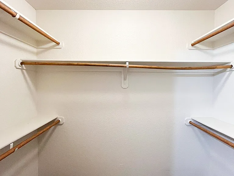 1509 Justin Loop #A — Photo 28