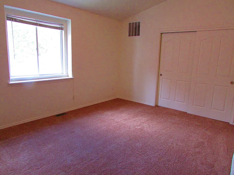 551 W Idaho Ave — Photo 17