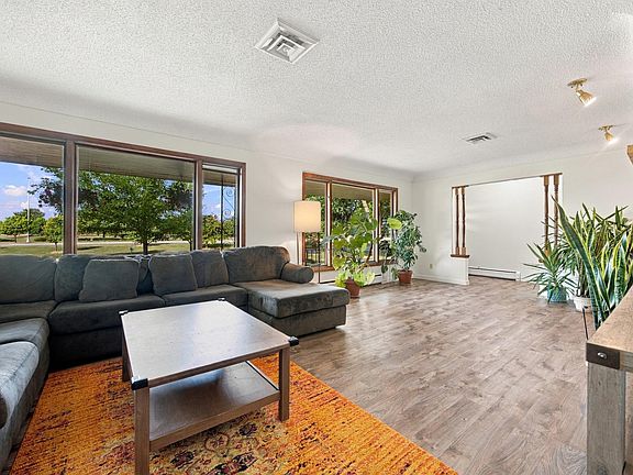 5th image of 4826 University Dr S