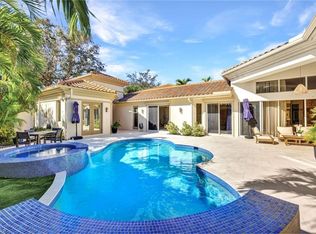 1088 Grand Isle Dr, Naples, FL 34108