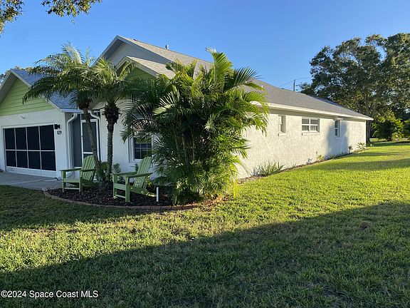3rd image of 829 Villa Dr