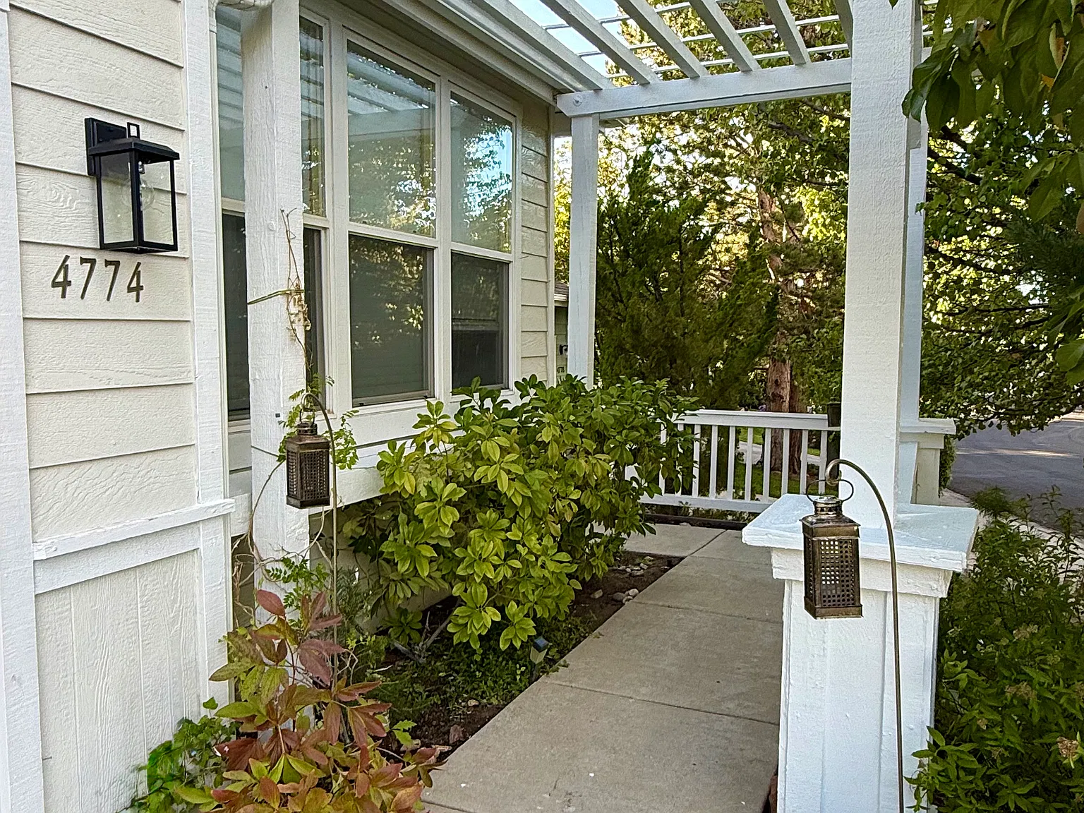 2 bed, 1377 sqft, $2,900 — Photo 1