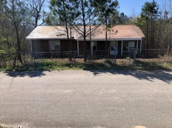 208 Weeks St, Phil Campbell, AL 35581