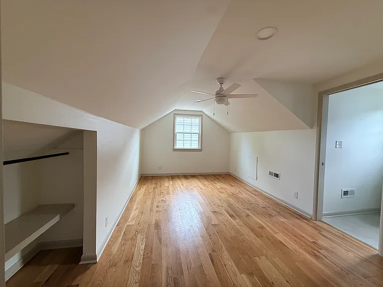 2408A Inga St — Photo 14