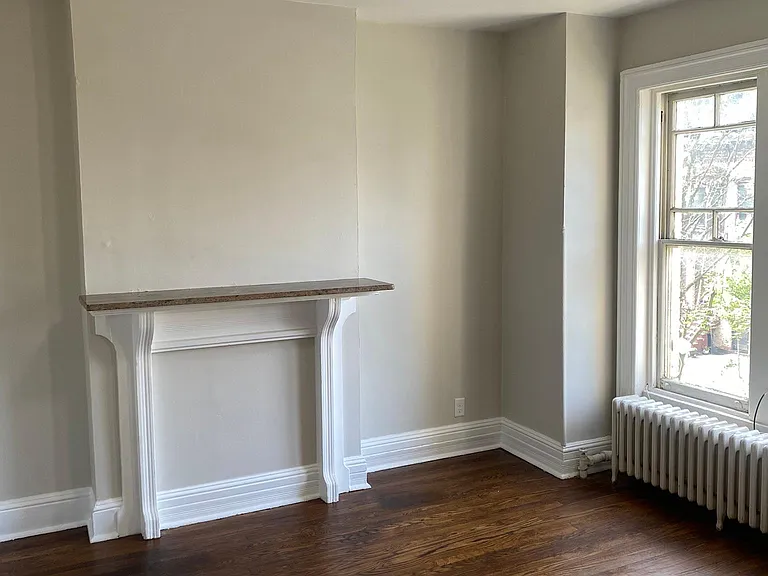 359 Madison Ave #2 — Photo 5