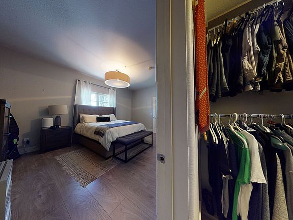 2nd image of 851 N San Vicente Blvd APT 201