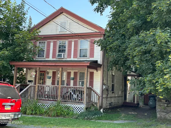212 Keystone St, Hawley, PA 18428