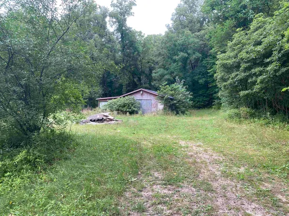 9797 Graham Rd, Plainwell, MI 49080