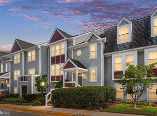 12934 Grays Pointe Rd #A, Fairfax, VA 22033