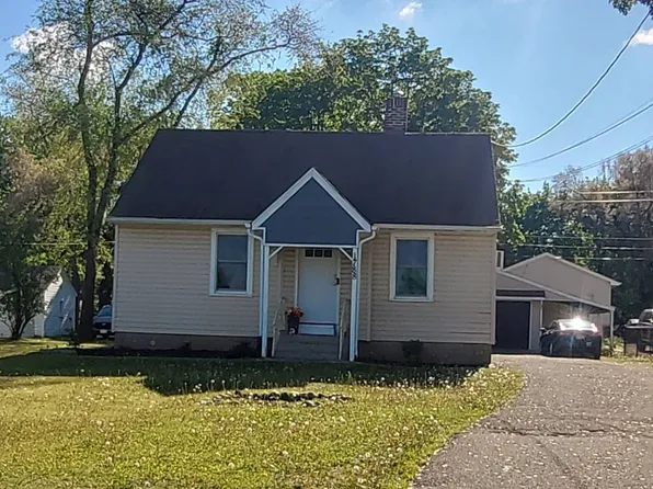 1788 Hastings Ave, Newport, MN 55055