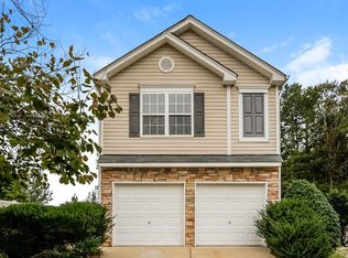 3012 Bracey Pl, Raleigh, NC 27610