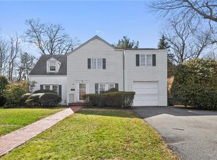 25 Wellington Ter, White Plains, NY 10607