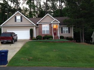 308 Robin Hood Ln, Sanford, NC 27330