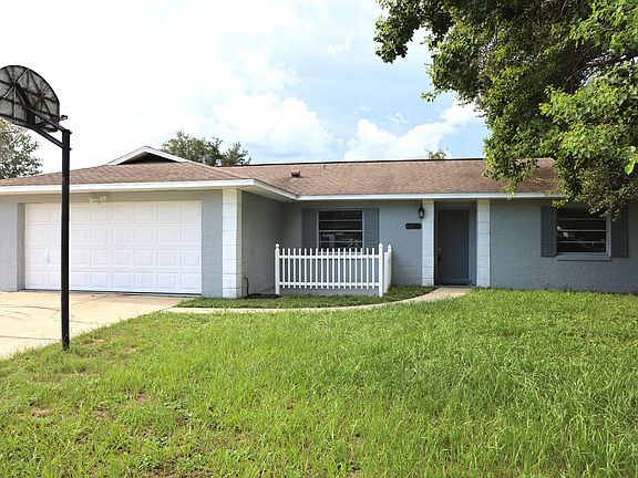 2nd image of 2715 N Dellwood Dr