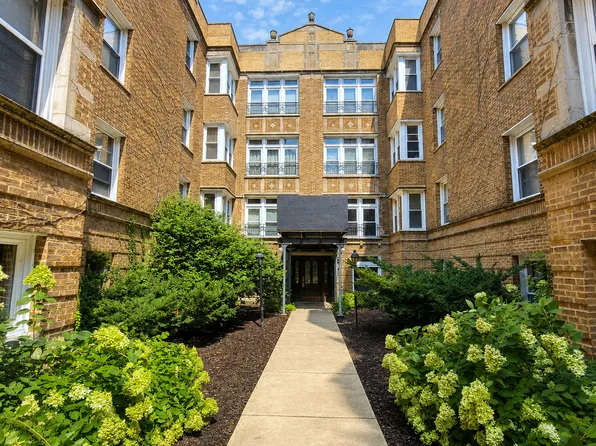 1626 W Farwell Ave APT 3F, Chicago, IL 60626