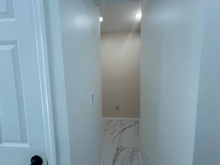 77 Garside St #1 — Photo 4