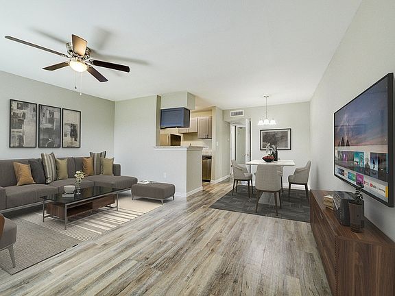 Briar-Point-LivingRoom