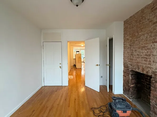156 Dupont Street #3L, photo 4