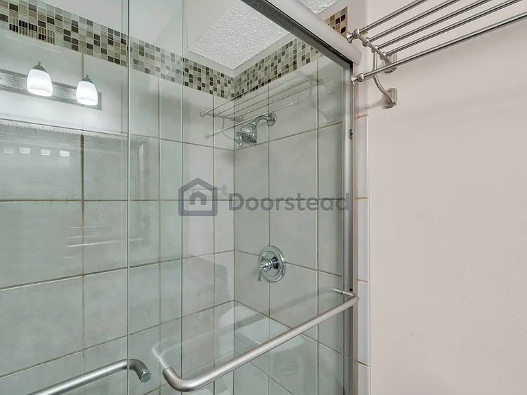 336 Melrose Dr #2C — Photo 28