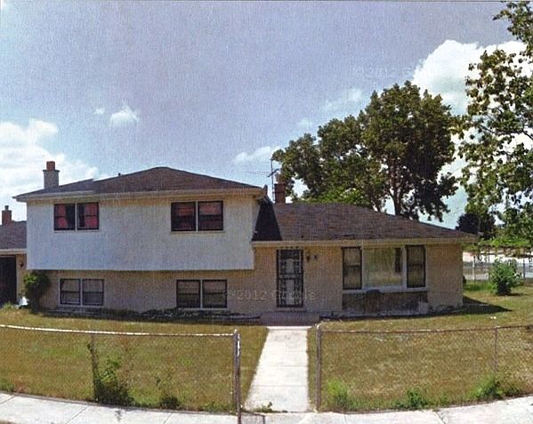 2nd image of 7300 Beloit Ave