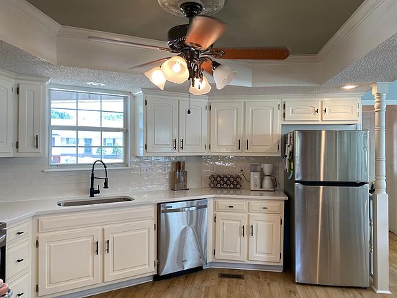 5th image of 4405 Kings Lake Ct