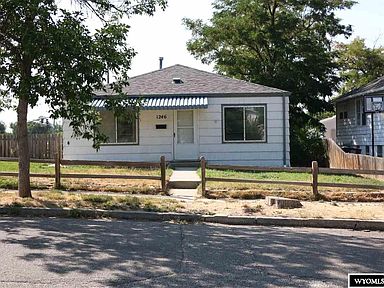 1246 S Cedar St Casper Wy 82601 Zillow