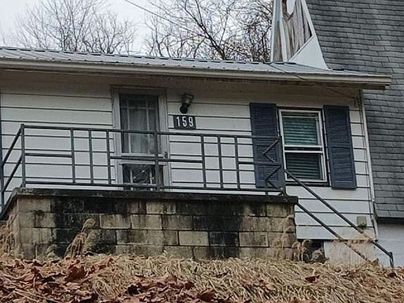 2nd image of 159 Cemetery Rd