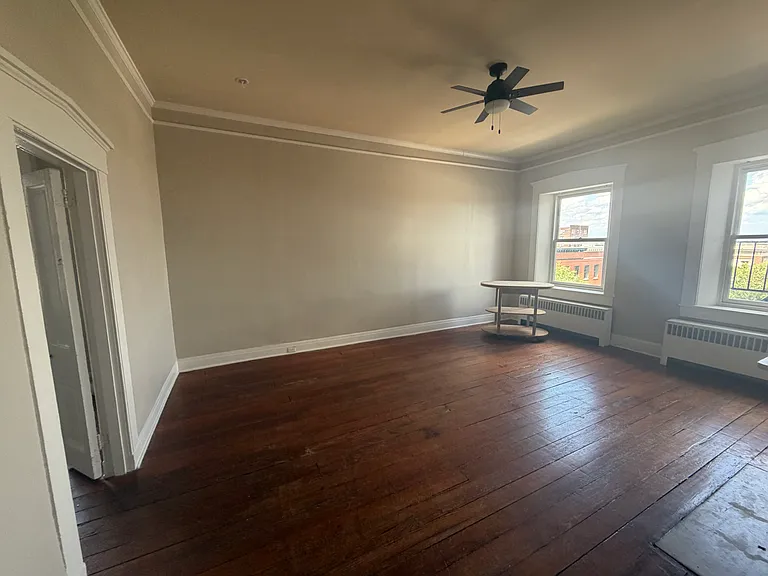719 Washington Pl #3 — Photo 11