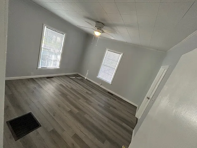 85 Parkview Avenue - 1 — Photo 4
