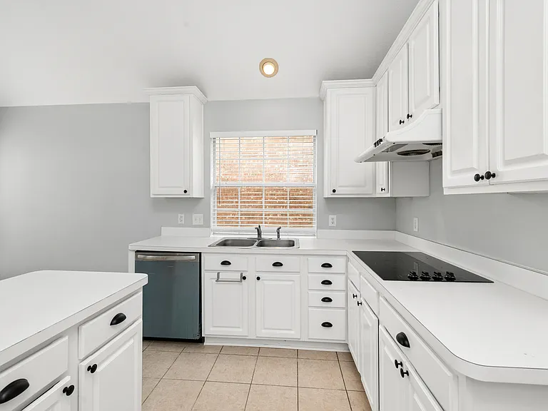 2512 Cimmaron Dr — Photo 7