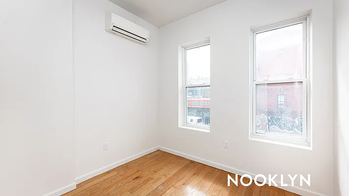 Rented by Nooklyn NYC LLC | media 30