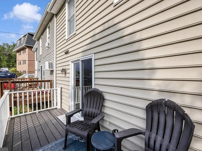 117 Valley View Ct — Photo 36