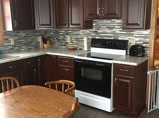 305 N 18th St, Escanaba, MI 49829